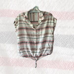 [Washable Linen] Button Tie Front Shirt